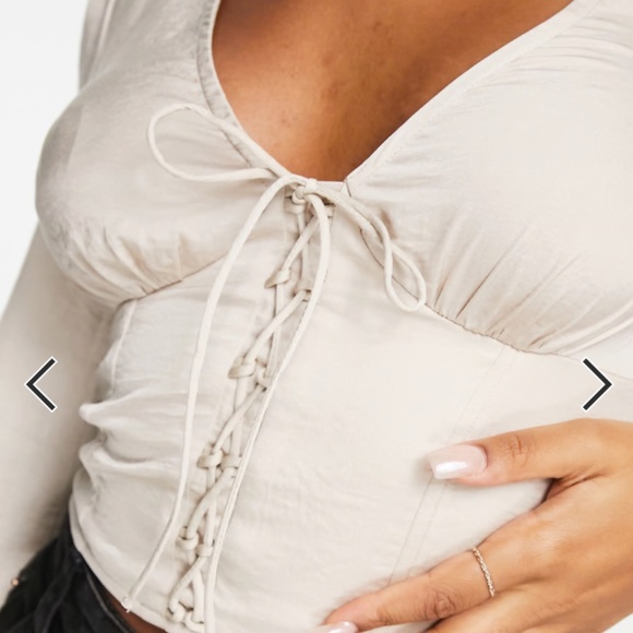 NWOT Stradivarius Champagne Gold Long Sleeve Top - Picture 3 of 7